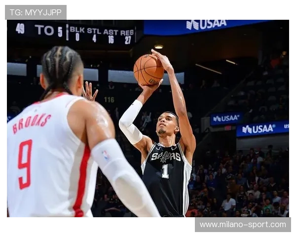 文班亚马28分16板5帽，马刺末节逆转火箭稳固西部第二